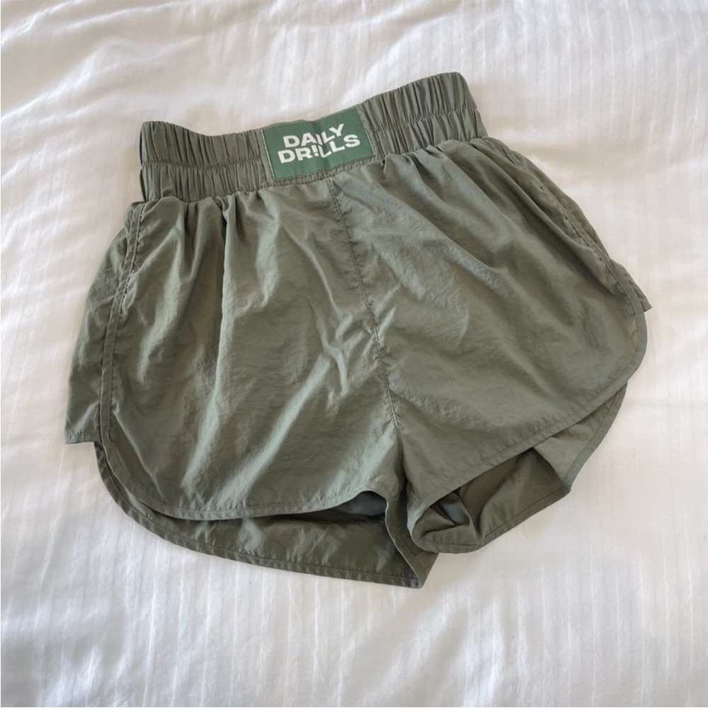 Daily Drills bounce shorts